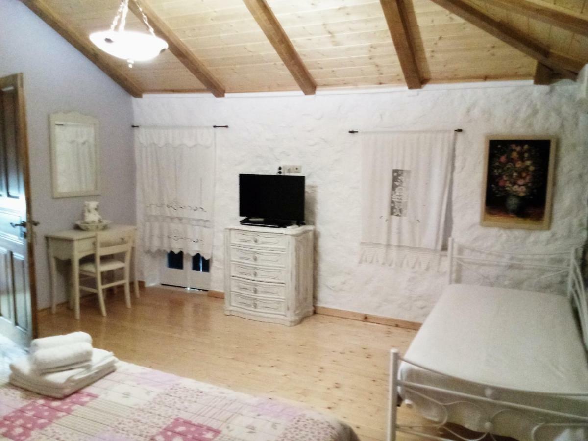 Gianna'S Villa Aleksandros Eksteriør bilde